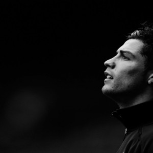 九游体育博彩-经典“巅峰对决”重温：那些永远令人心动的比赛记忆，巅峰对决的下一句